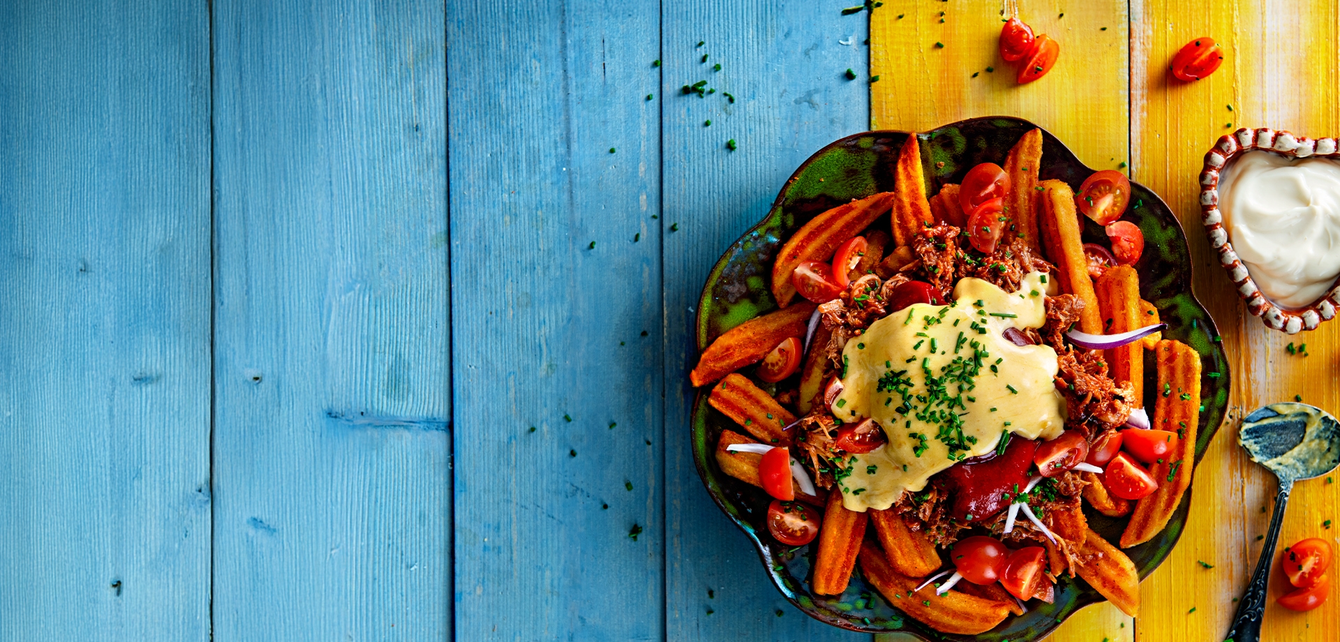 bbq-tepett-csirkes-loaded-fries