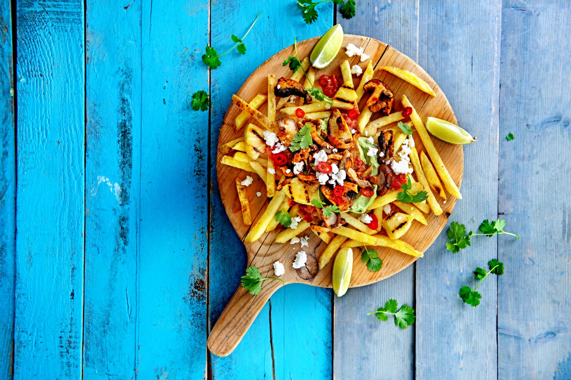 loaded-fries-sult-gombaval-pasztor-modra 