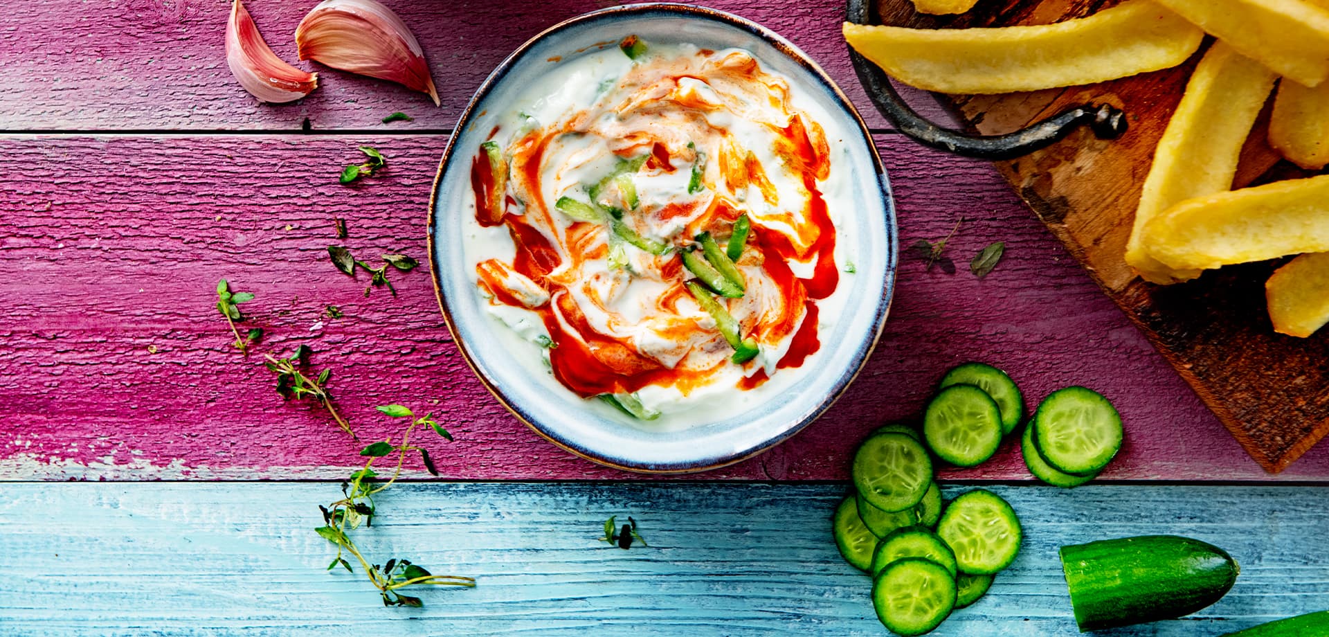 sriracha-tzatziki-martogatos-dip