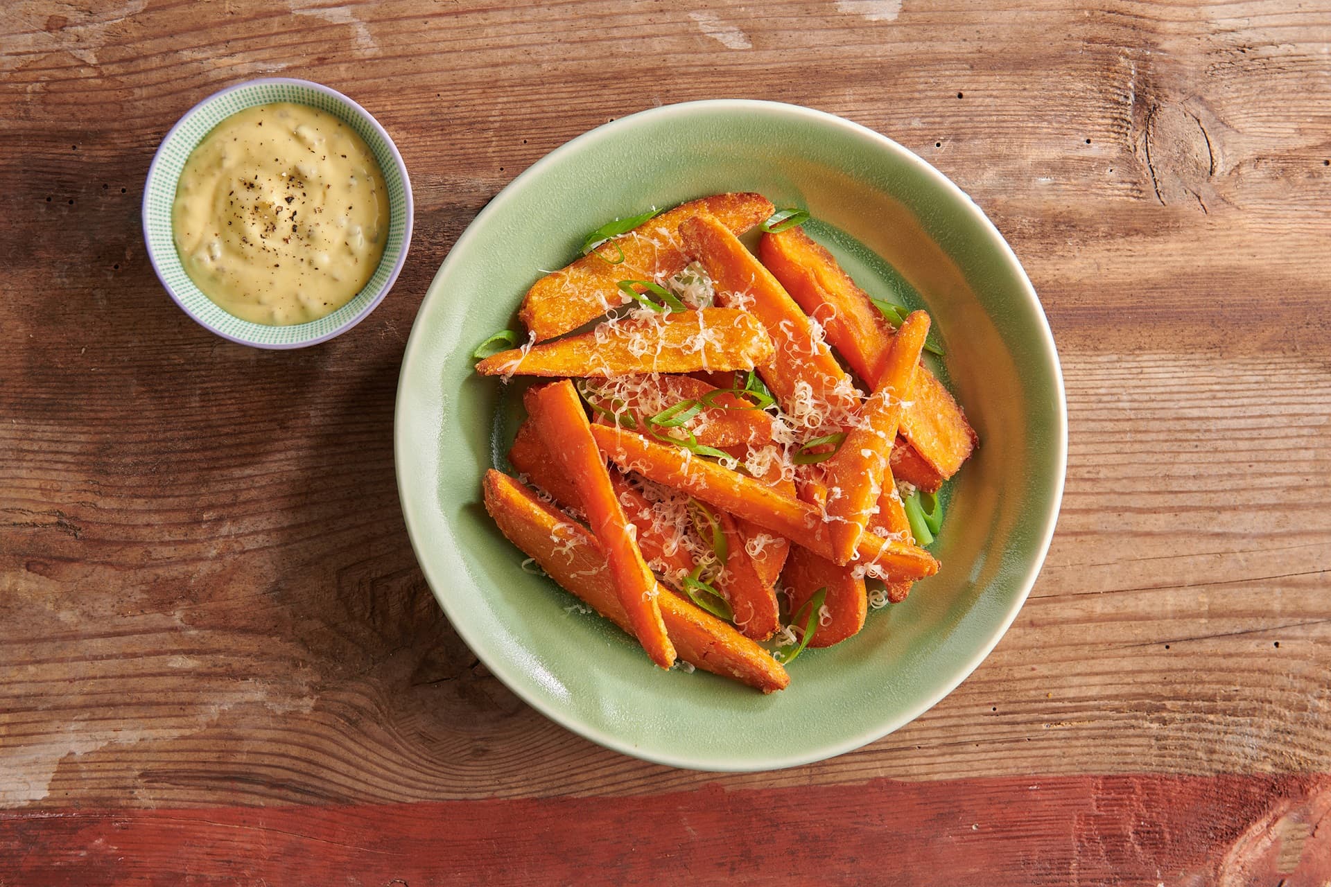 Aviko Édesburgonya gerezdek szarvasgombás bechamellel és parmezán sajttal