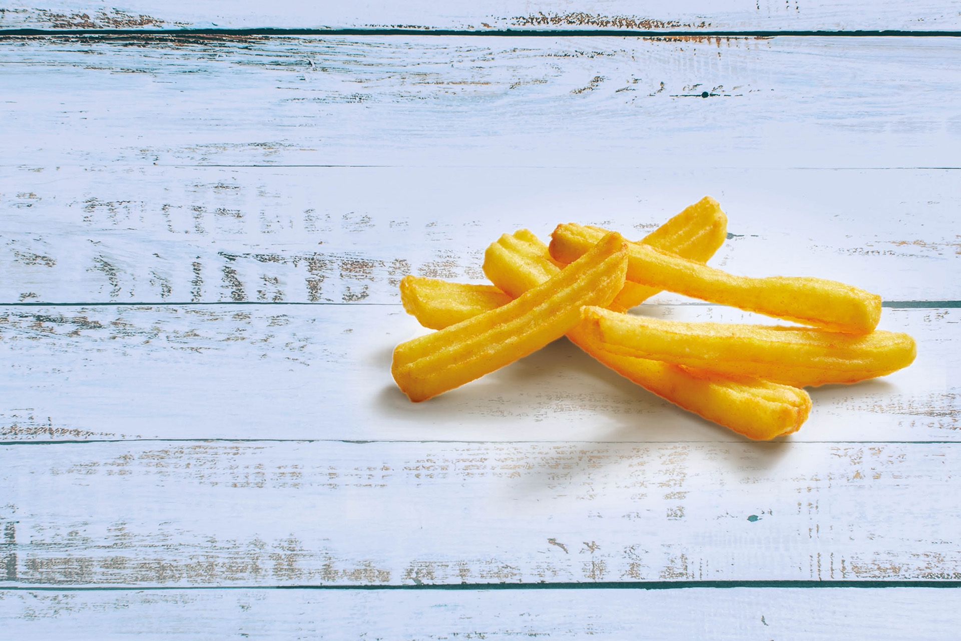 Aviko Wavy Blends Cheezz&Onion Style hullamos_burgonyahasabok_ropogos_sajtizuhagymas_bevonattal