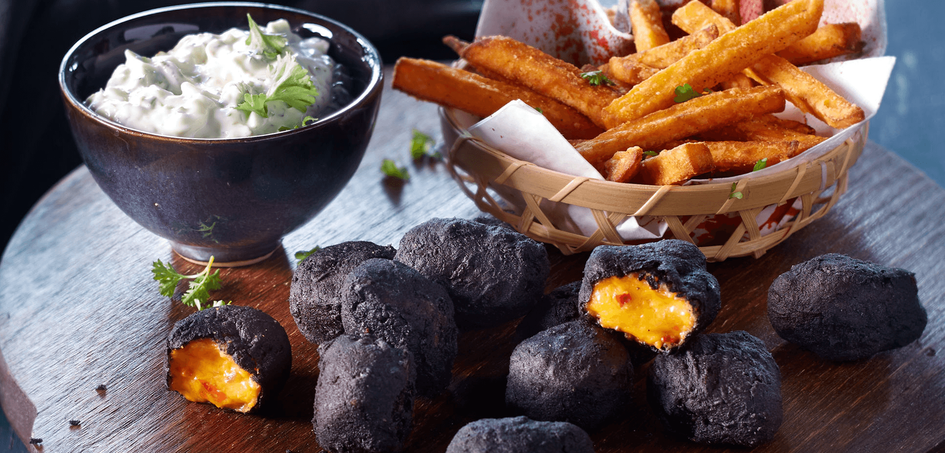 halloweeni-party-falatok-a-tapasoktol-a-desszertig