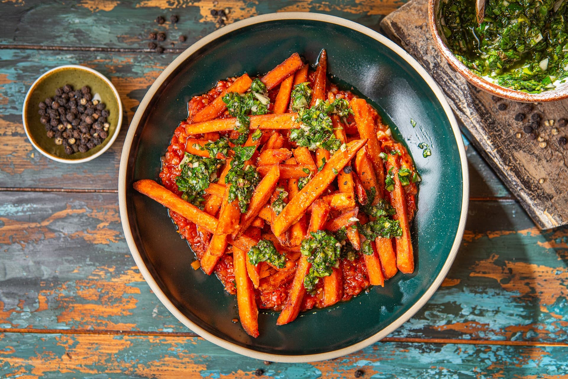 edesburgonya_hasabok_paradicsomos_lime_es_kardamom_martassal | Receptek Aviko Food Service termékekkel