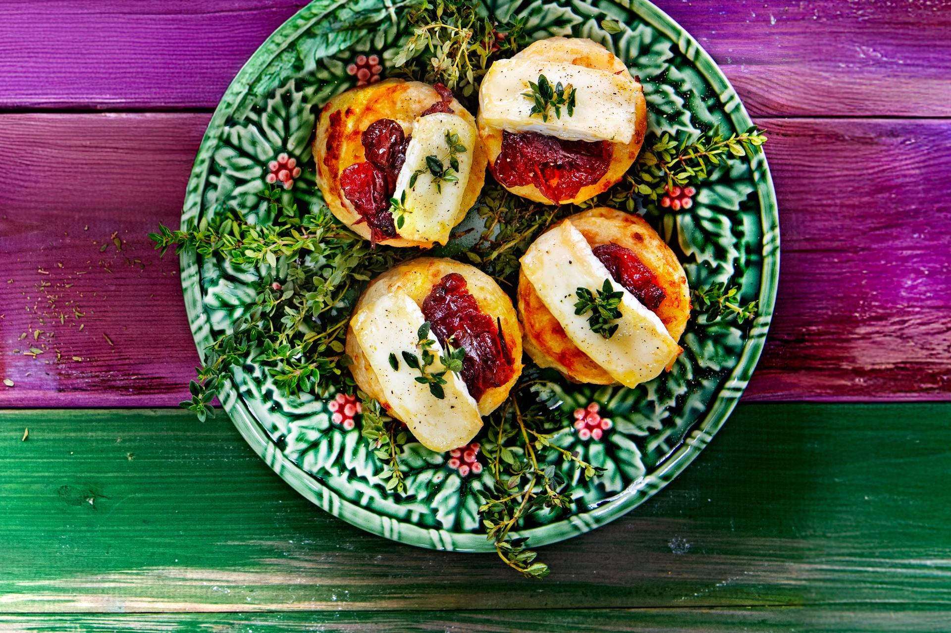 Vörösáfonyás burgonyagratin brie sajttal